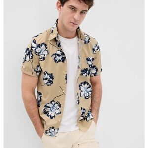 Gap Short Sleeve Men's Vacay Shirt